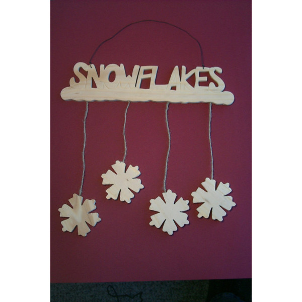 WOODEN SNOWFLAKES 12"